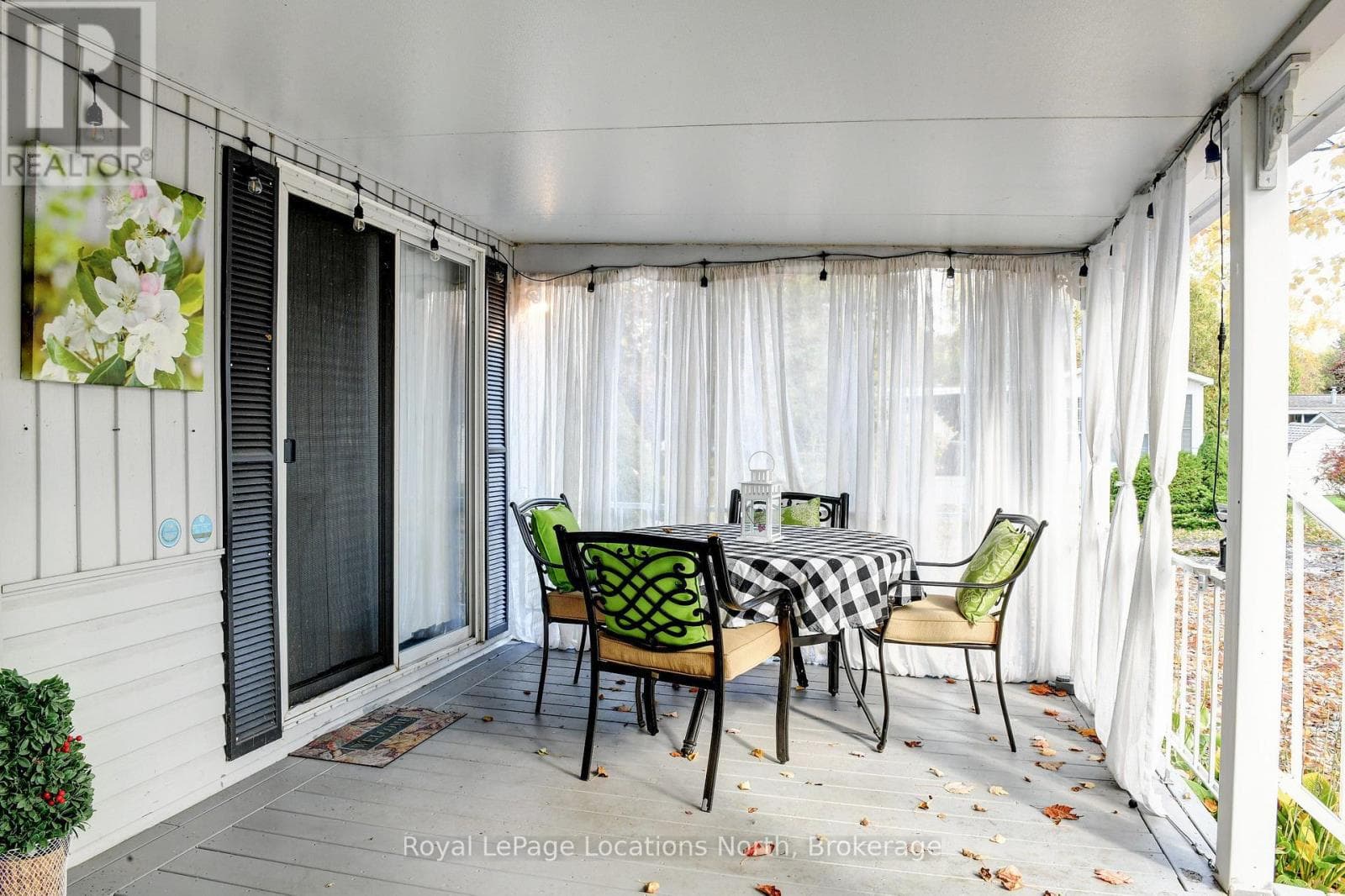 8 PRINCE EDWARD DRIVE in