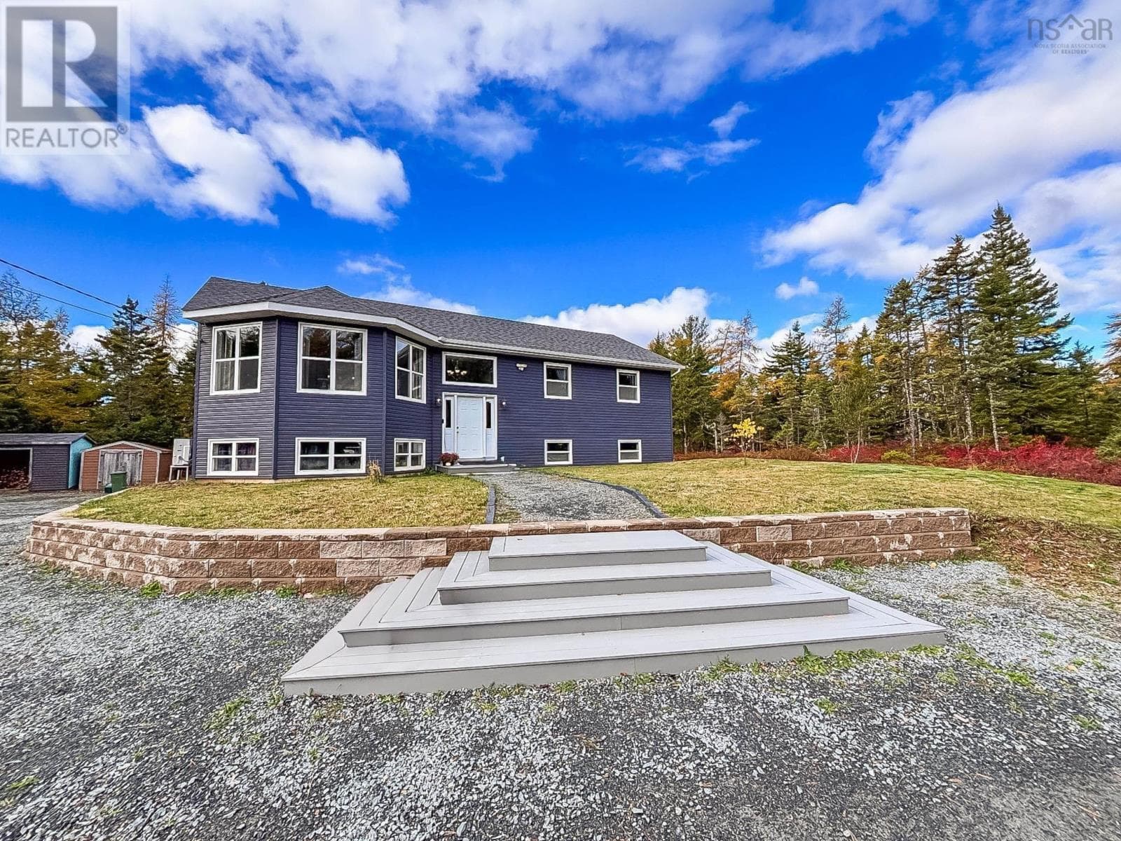2120 HIGHWAY 332 in