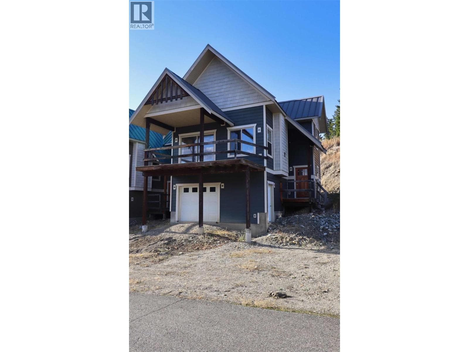 2633 Squilax Anglemont Road Unit# 140 in