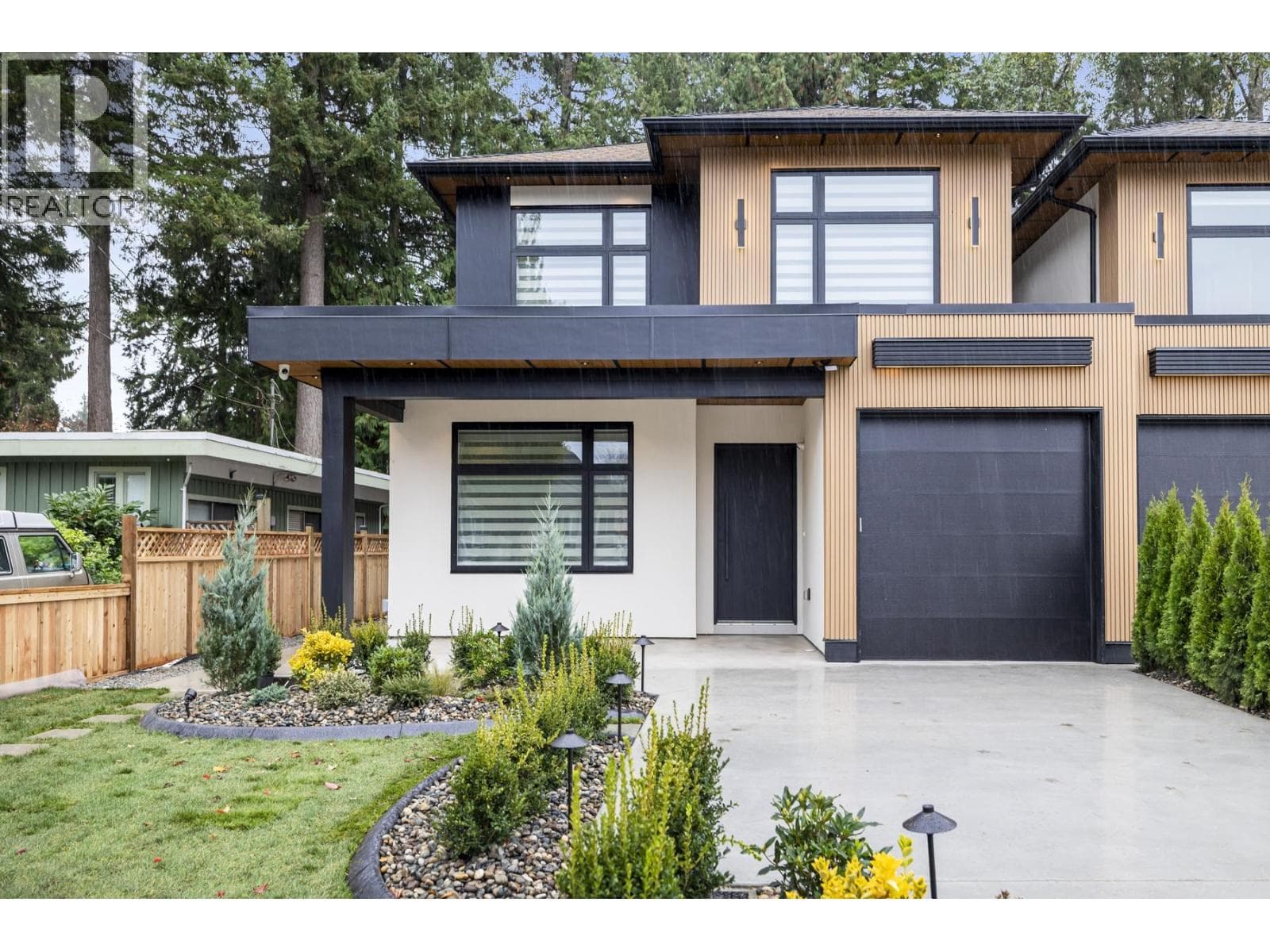 5668 10A AVENUE in Boundary Bay