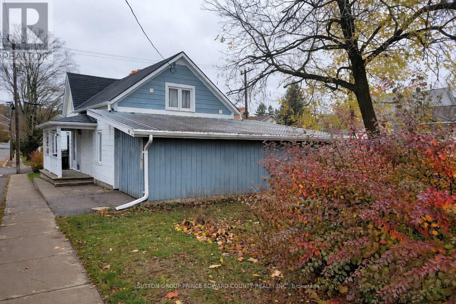 11 LOW STREET in