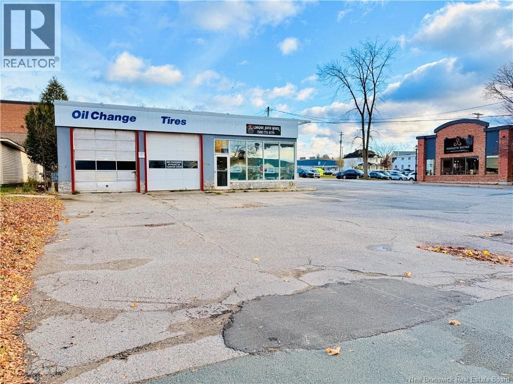1814 WATER STREET in