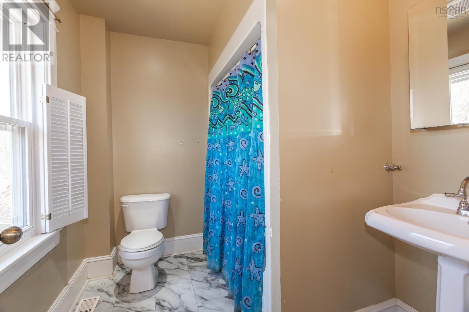 161 GRANVILLE STREET WEST in