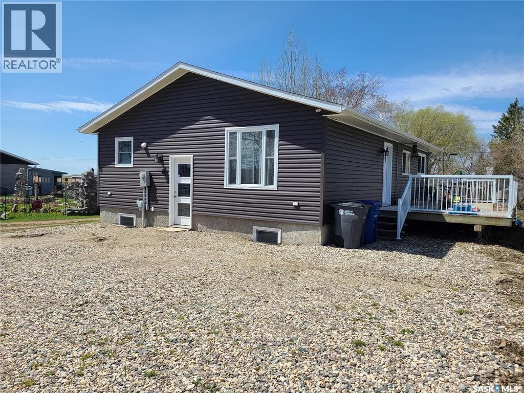 46 NEWCOMBE STREET in