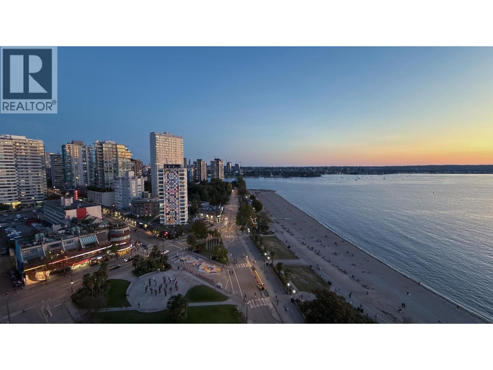 17 1861 BEACH AVENUE in West End