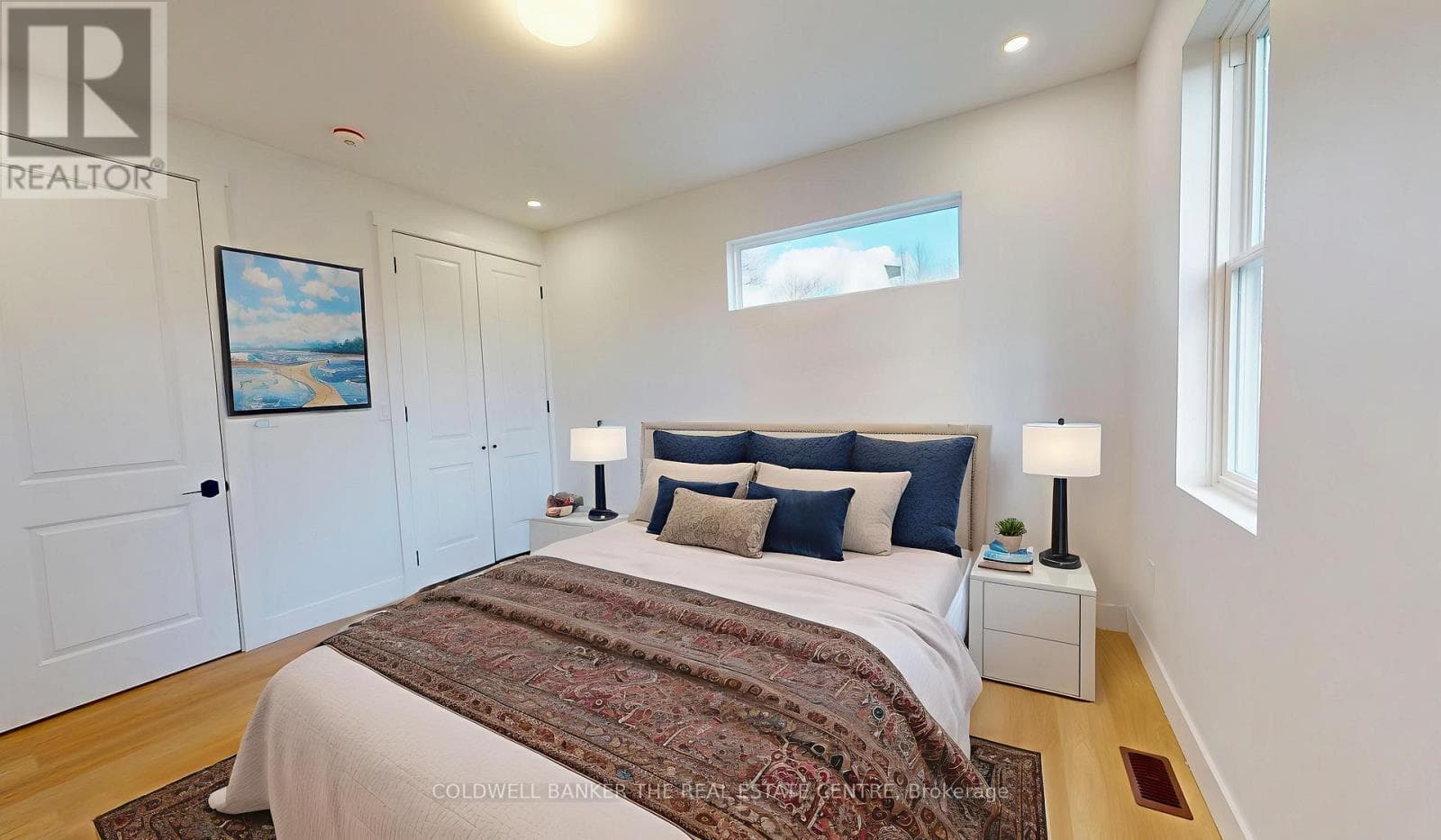 62 GRAY STREET in
