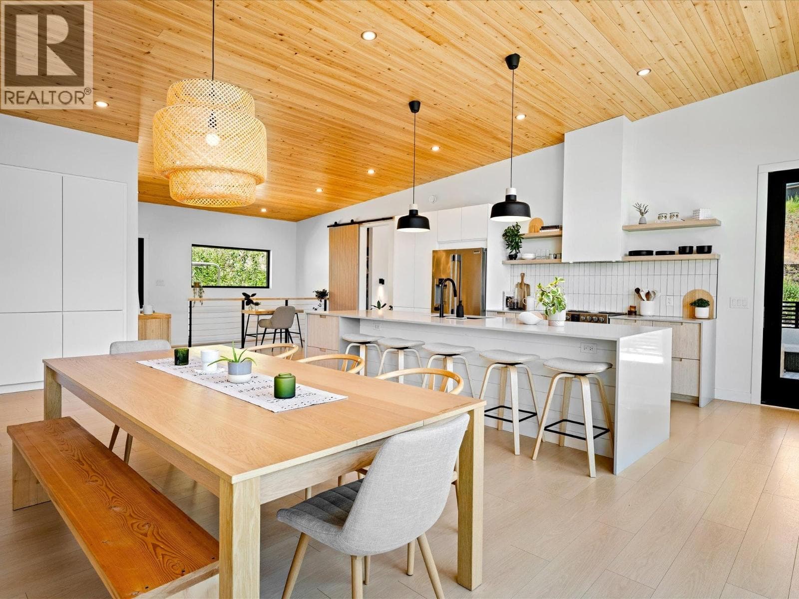 3011 TENQUILLE PLAZA in