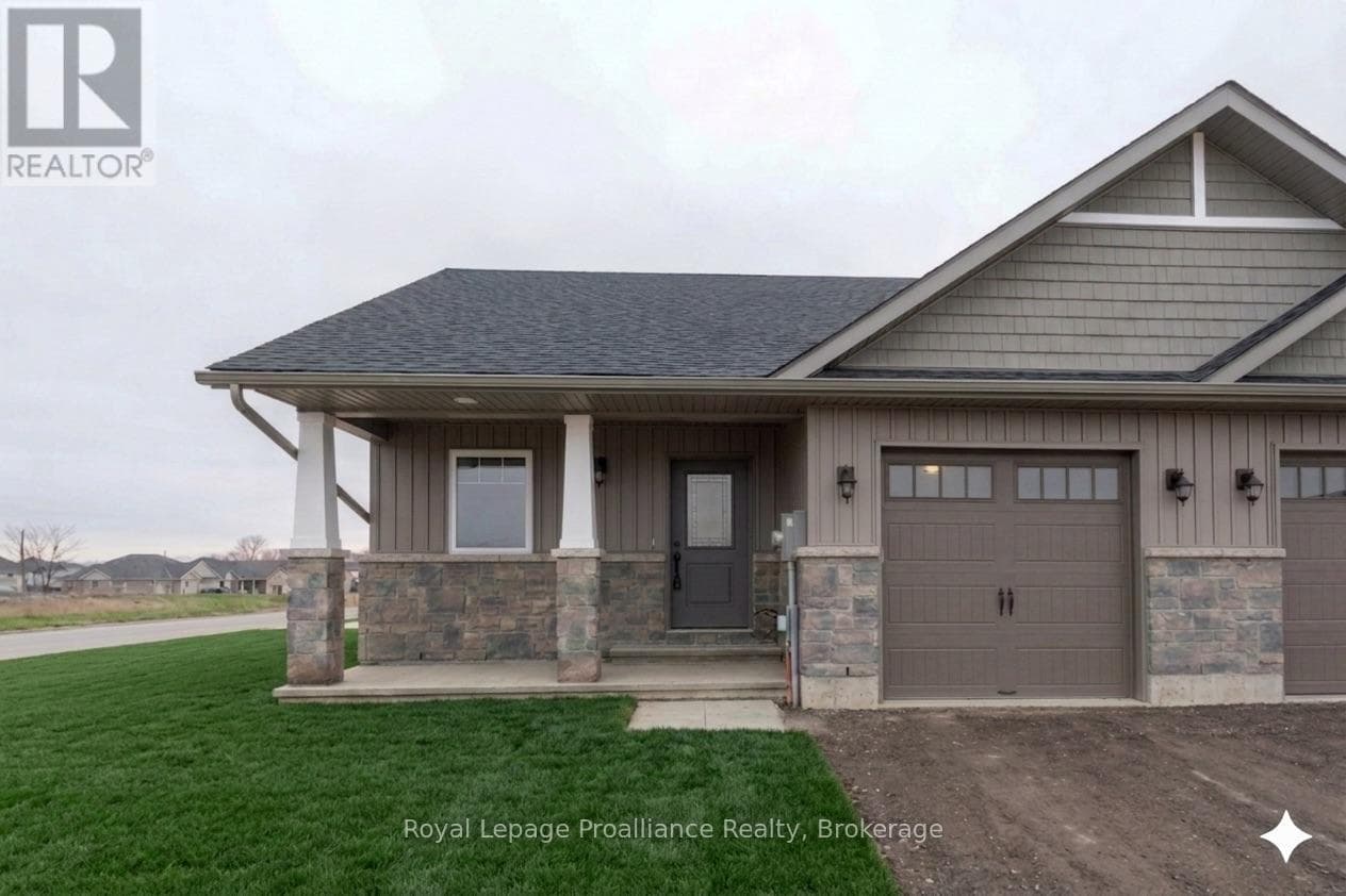 117 FARRINGTON CRESCENT in