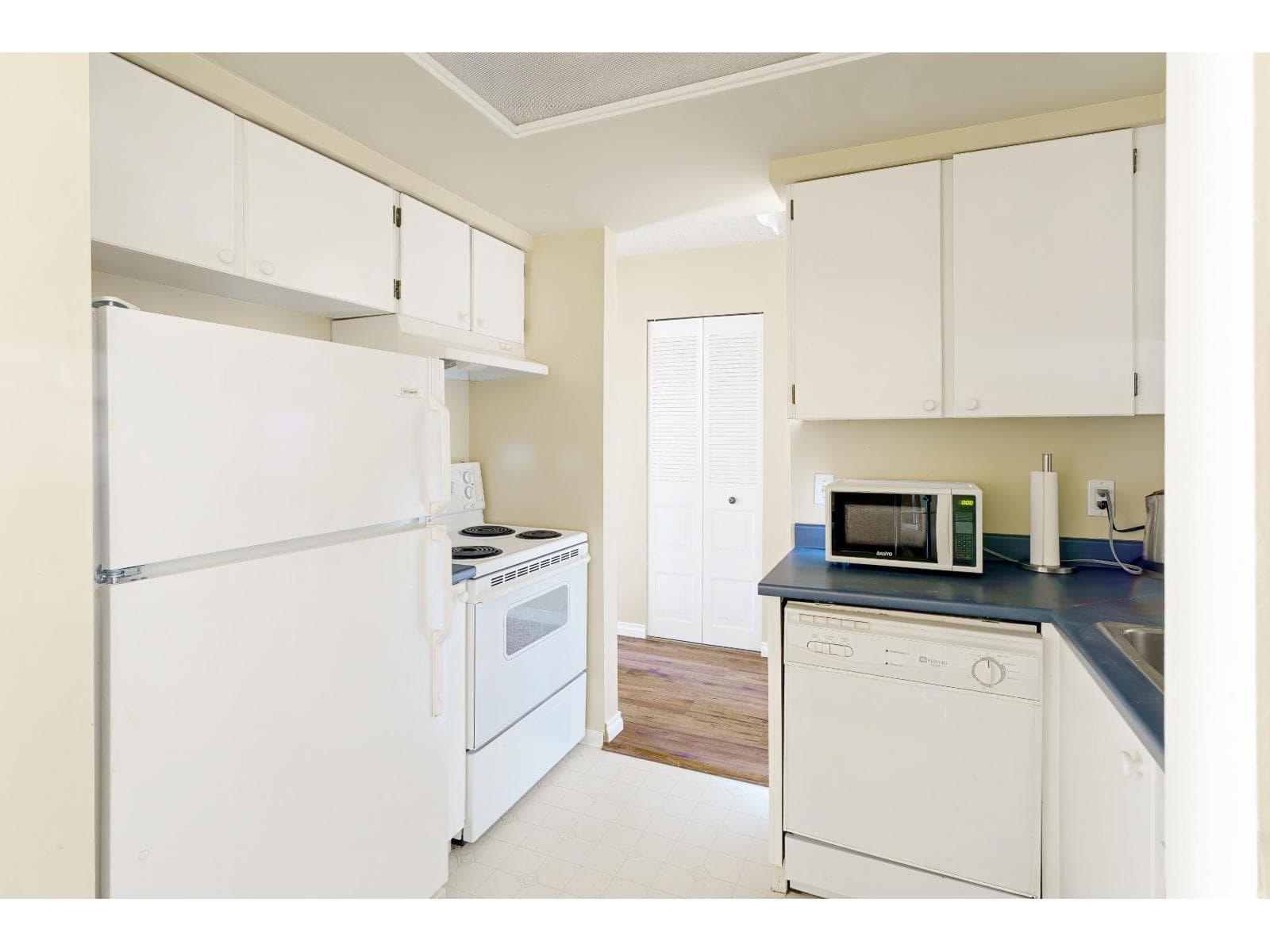 306 20460 54 AVENUE in Douglas