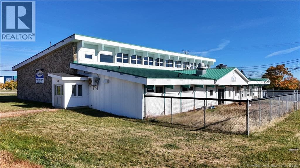 895 St Anne in