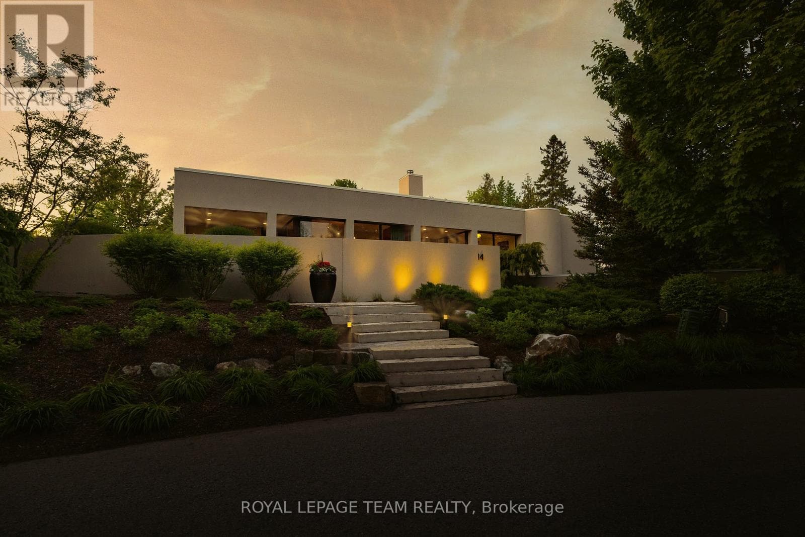 14 KANATA ROCKERIES PRIVATE in KANATA LAKES