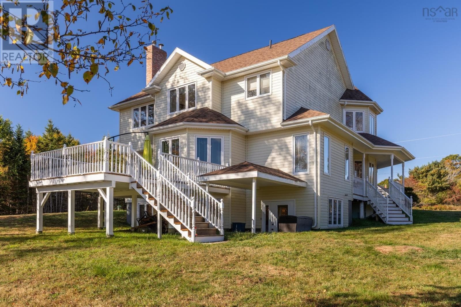 12 HOMECREST TERRACE in