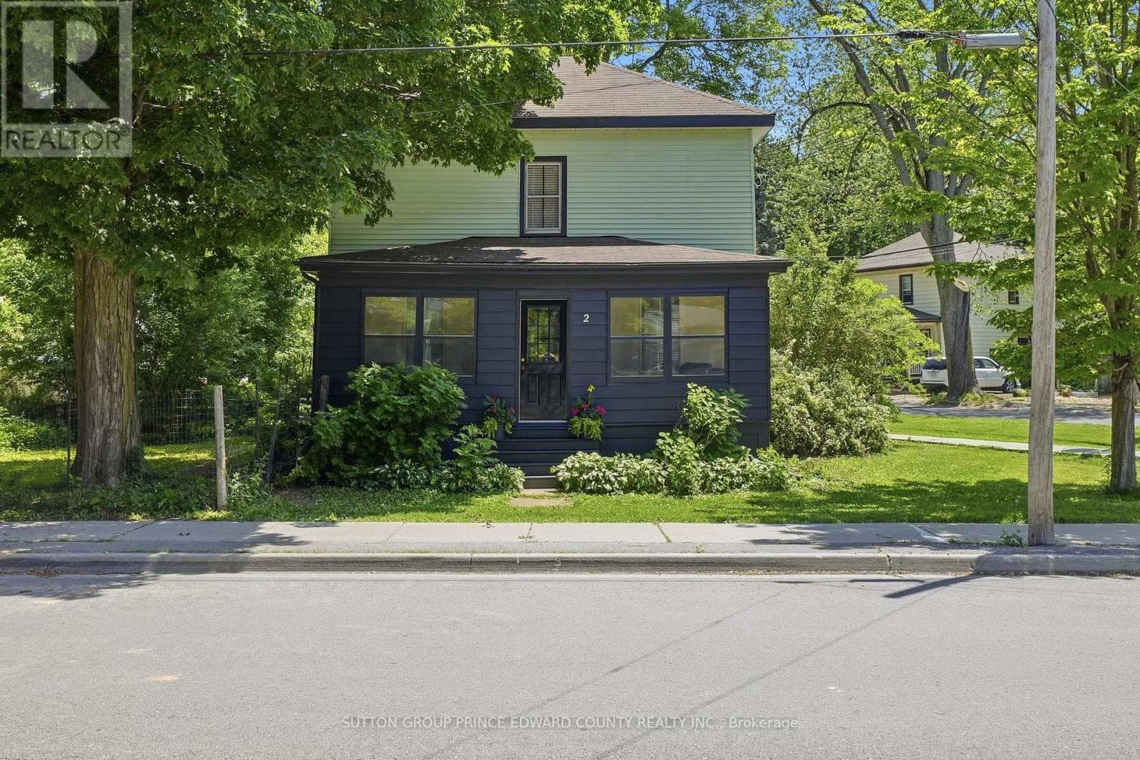 2 QUEEN STREET in