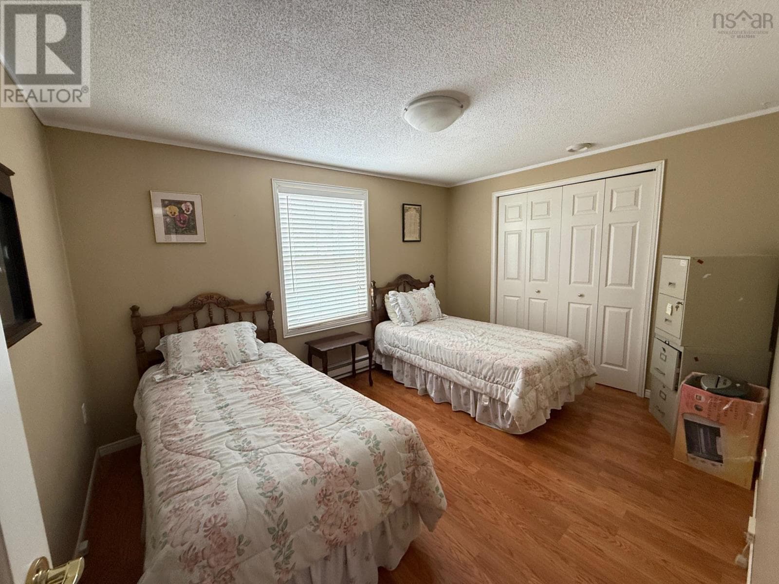 81 THOMSON DRIVE in