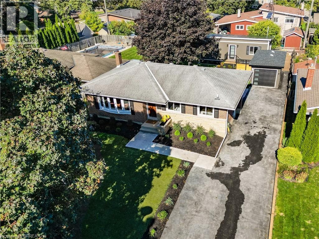 17 PRESTON DRIVE in