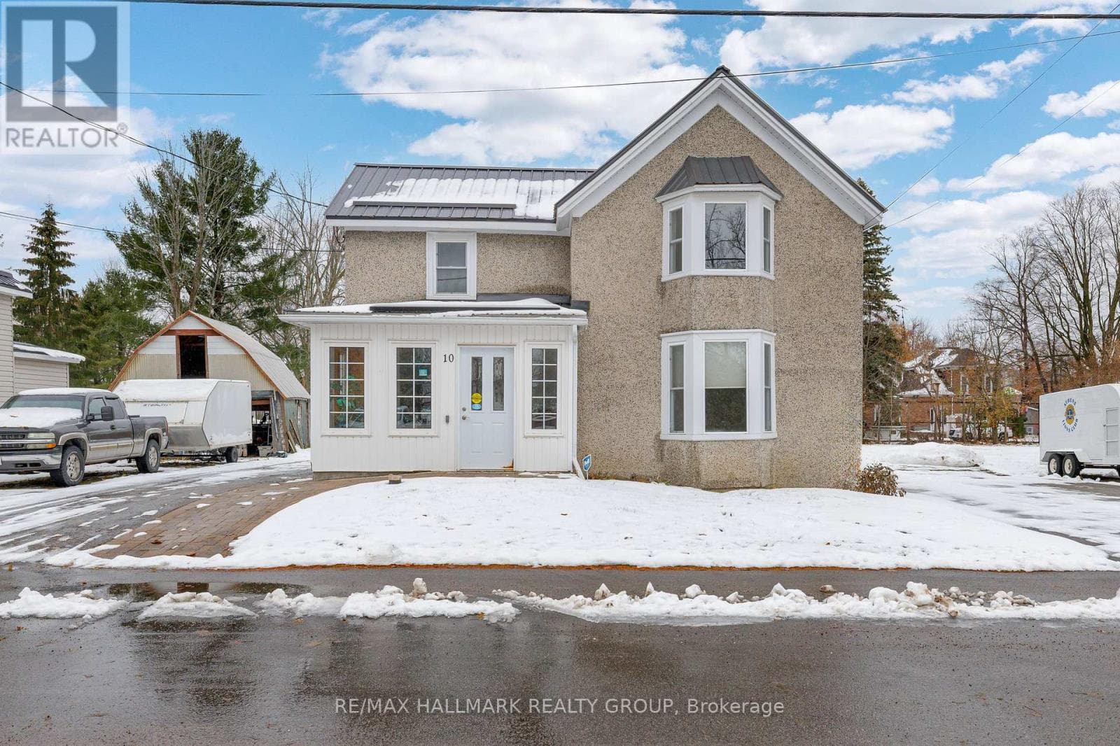 10 WELLINGTON STREET EAST in