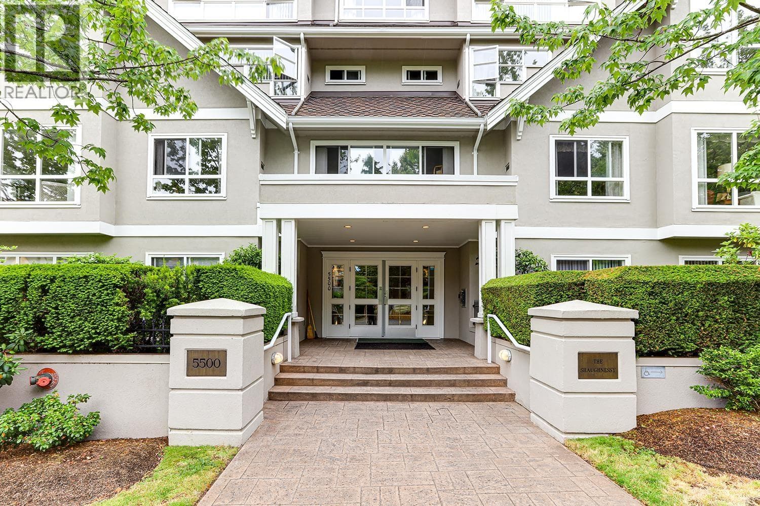 402 5500 13A AVENUE in Tsawwassen