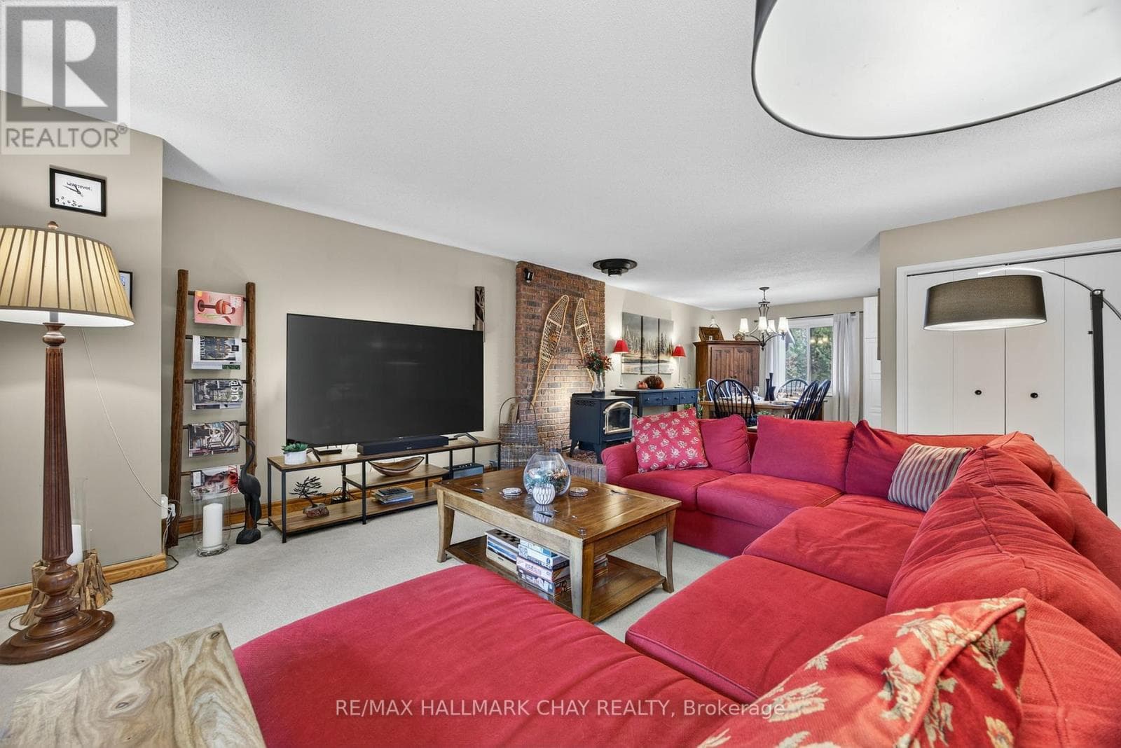 1102 HORSESHOE VALLEY Road W Unit# 312 in