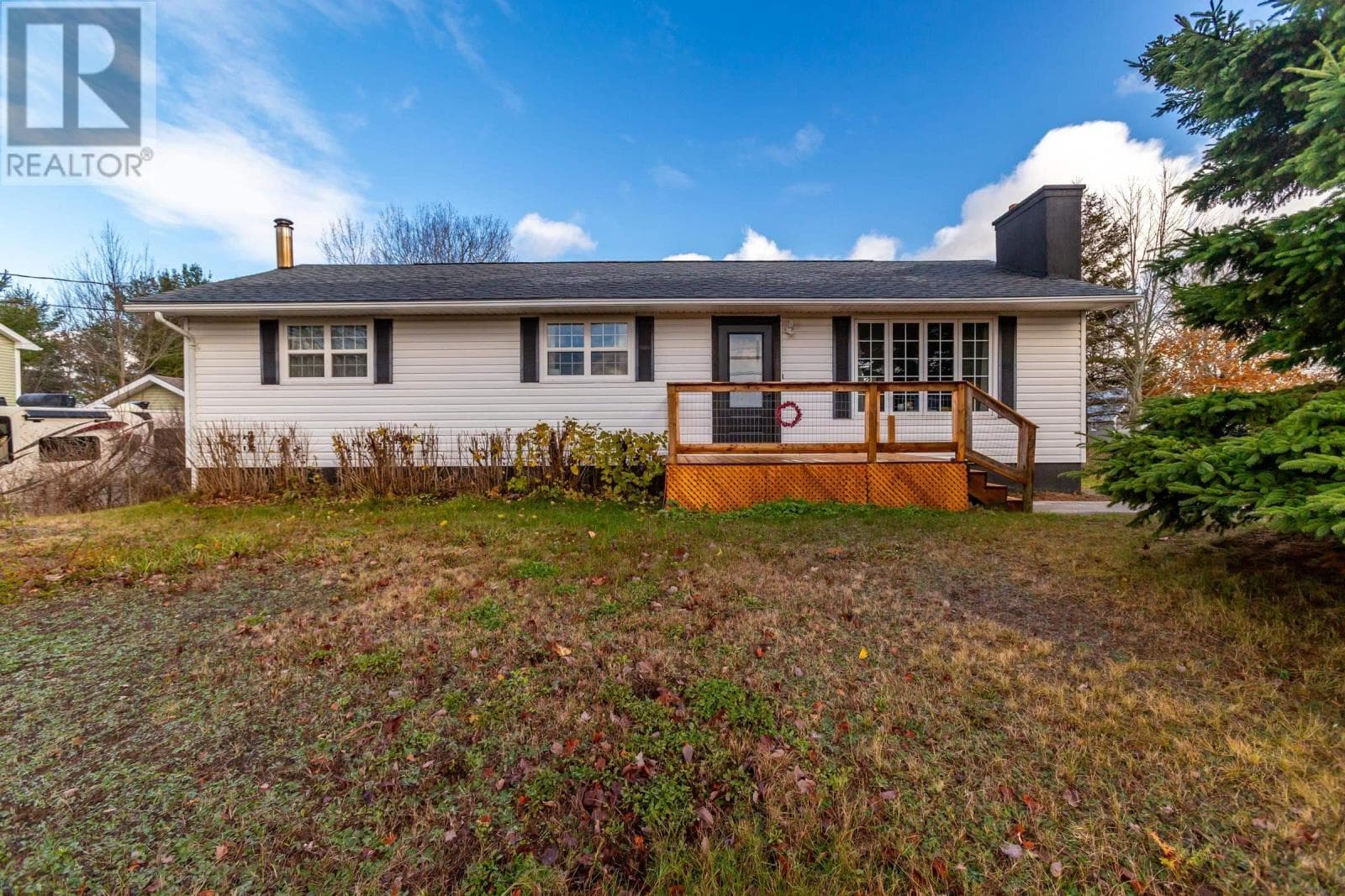 882 TREMONT MOUNTAIN ROAD in