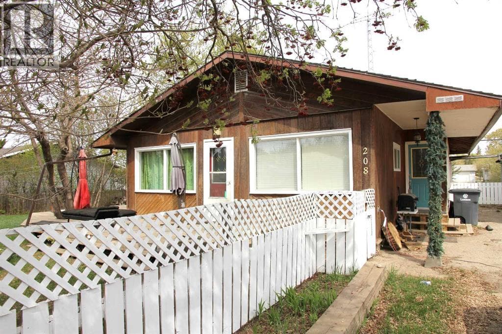 208 1 AVENUE WEST in
