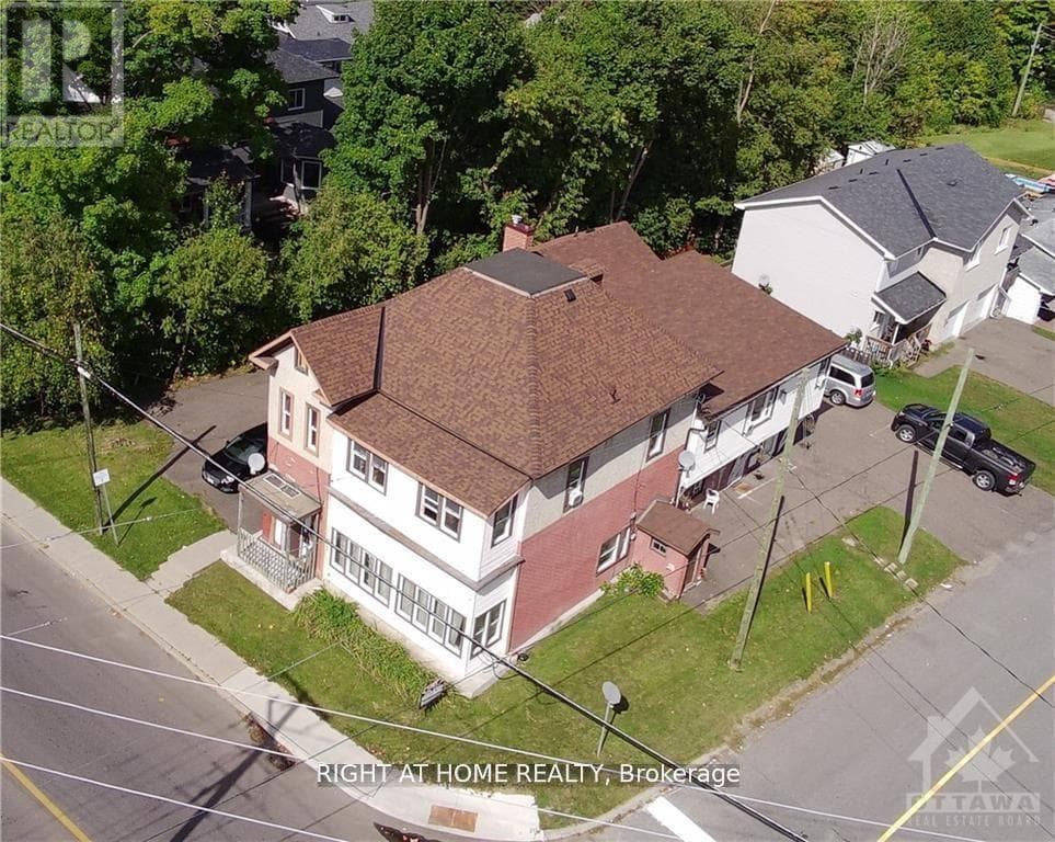 229 ELGIN STREET W in