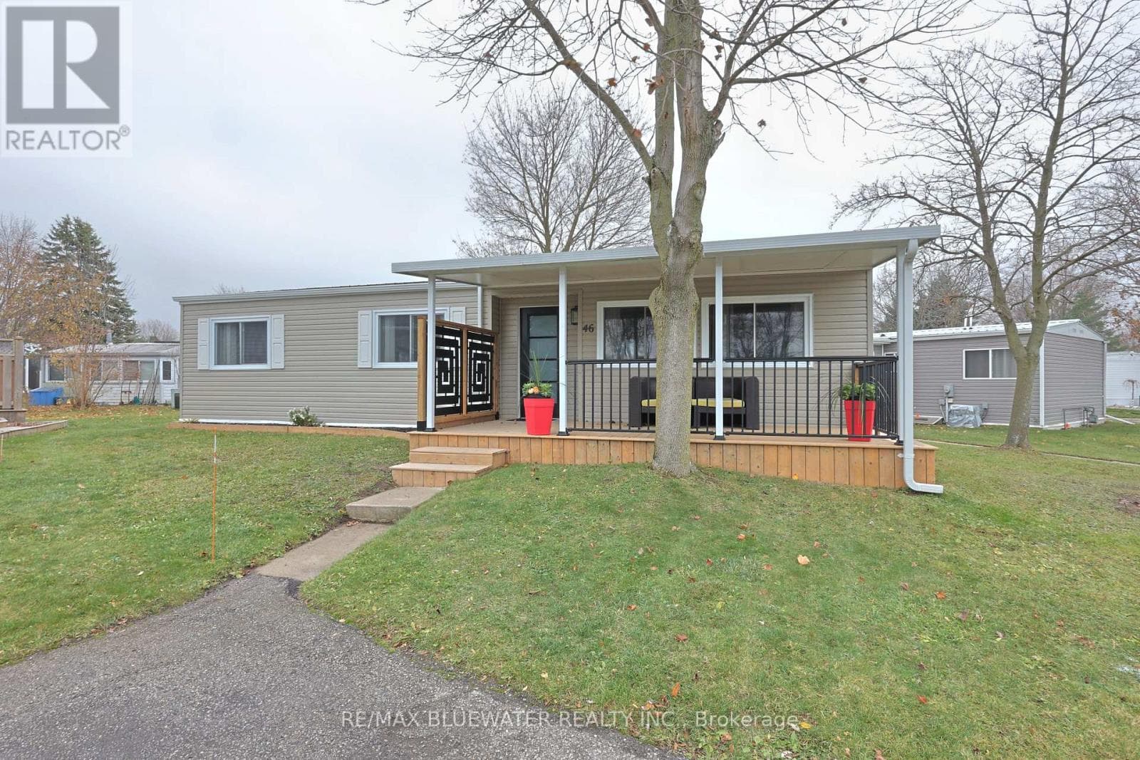 46 ST ANDREWS PLACE in