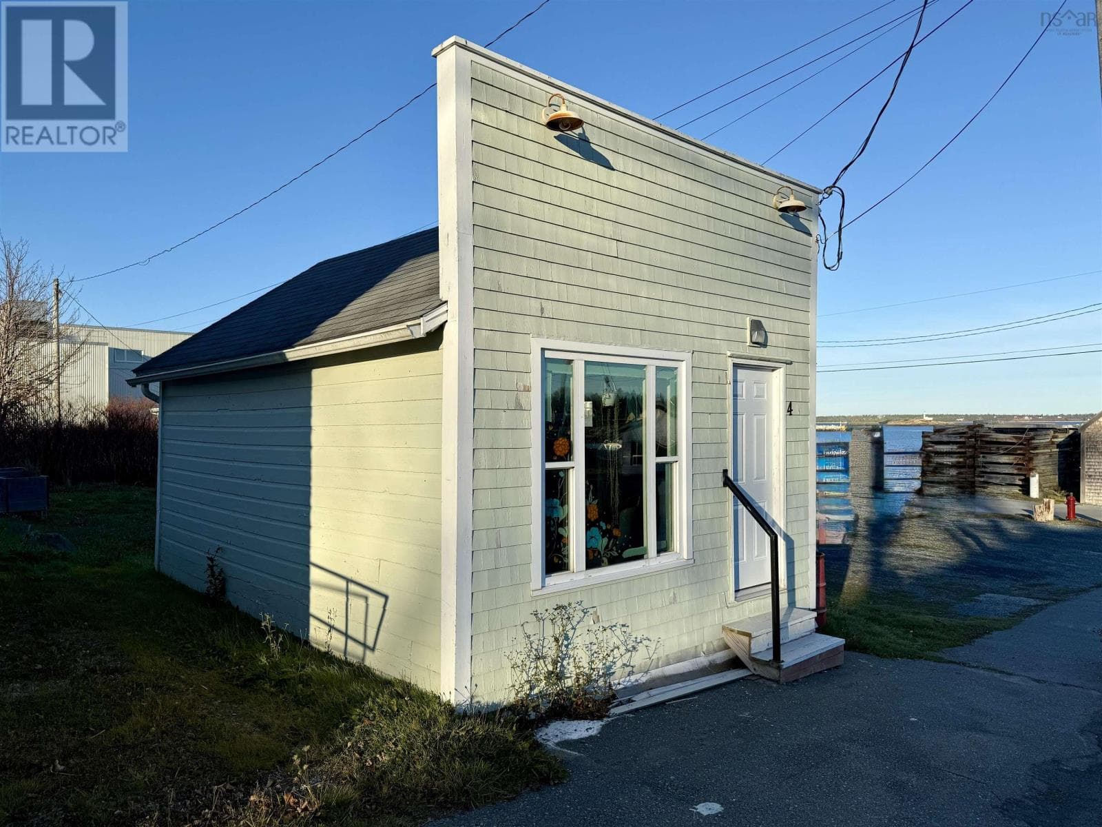 4 BEECH STREET in