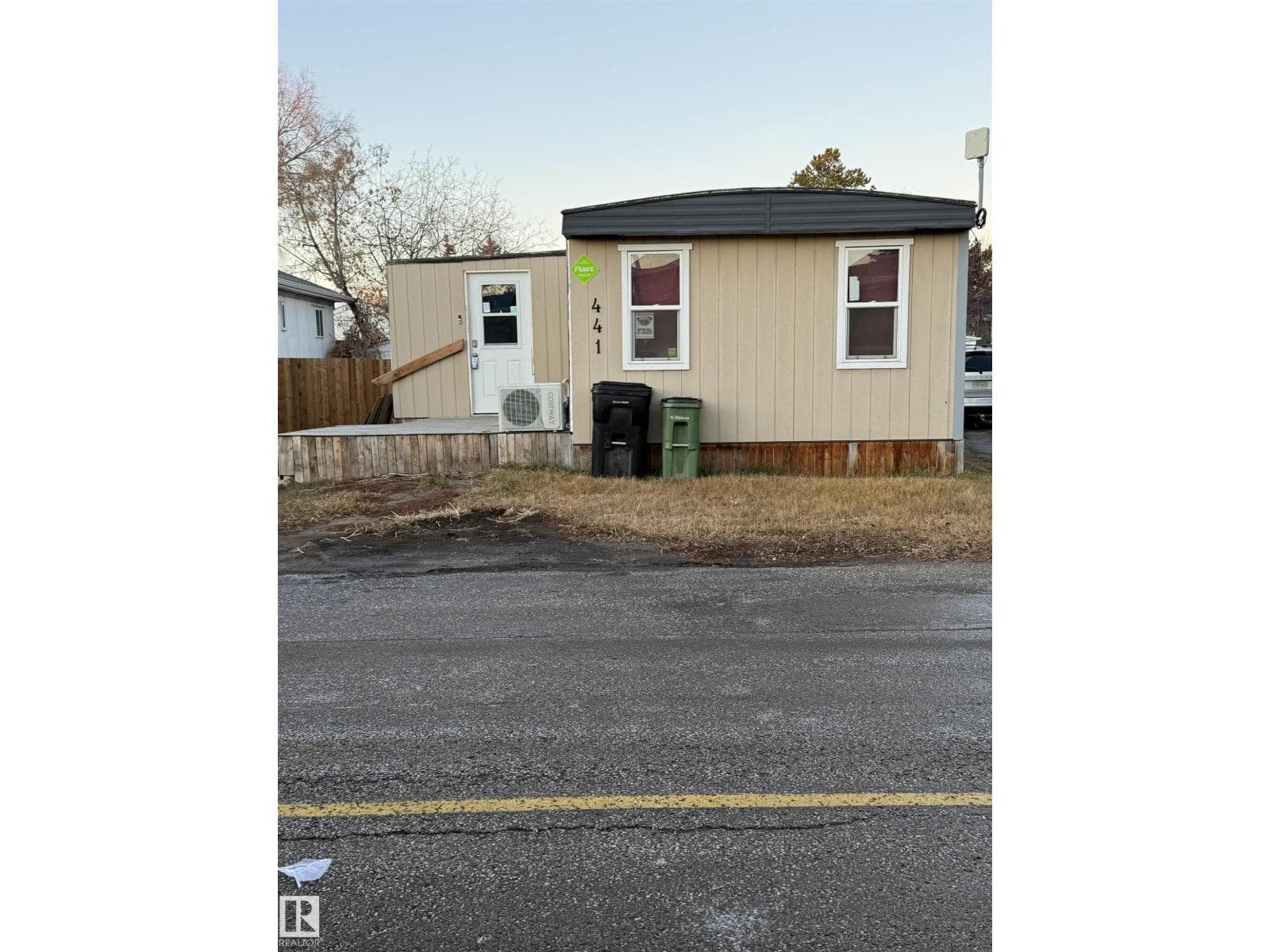 441 WESTVIEW CL NW NW in WESTVIEW VILLAGE