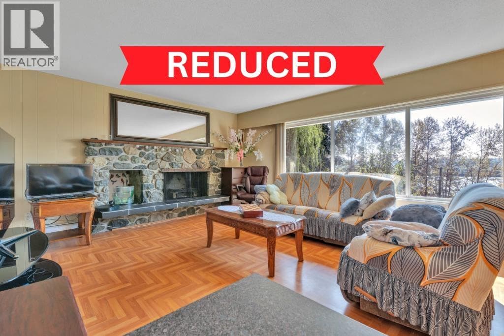 9370 263 STREET in