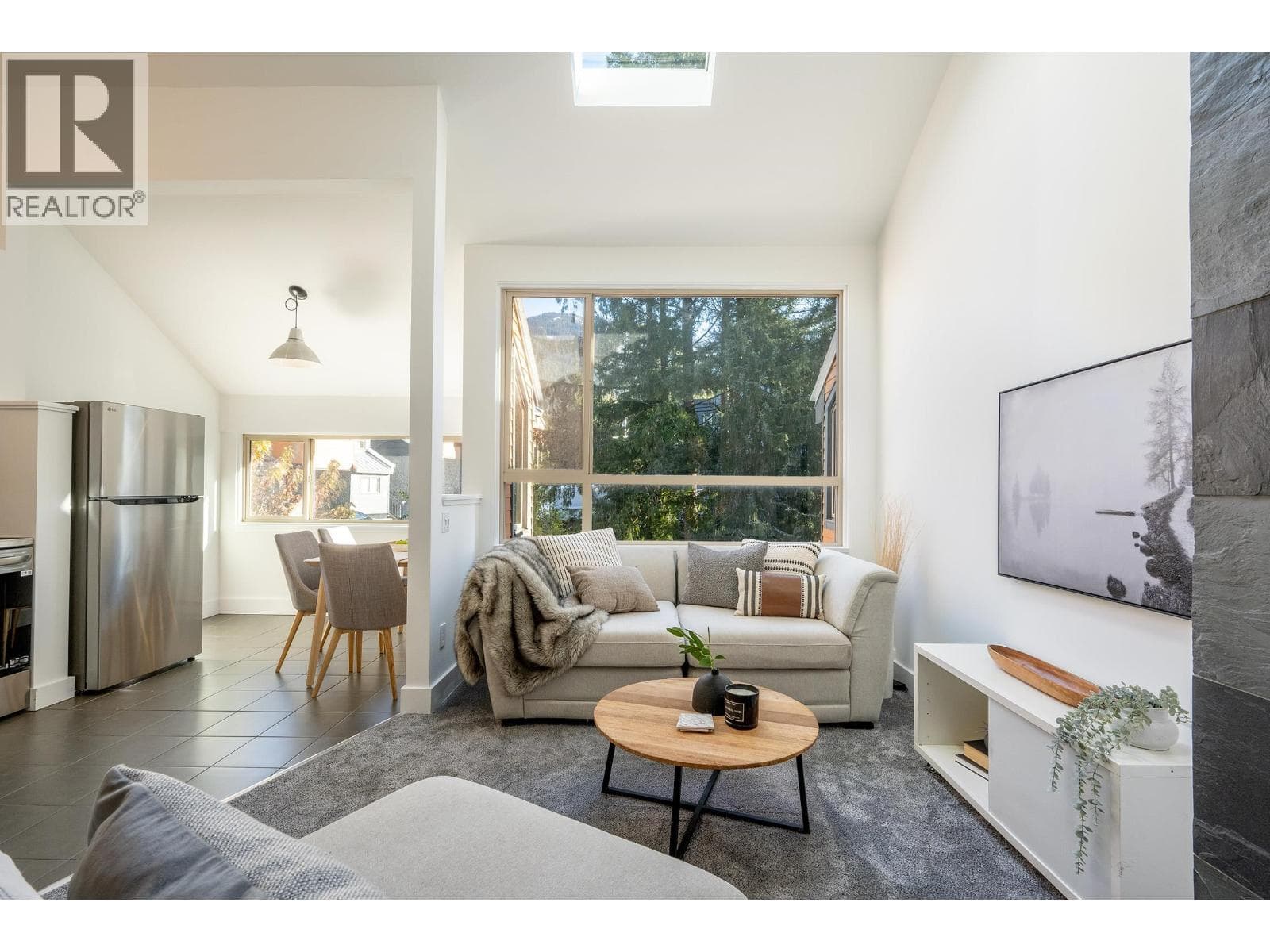30 2110 WHISTLER ROAD in