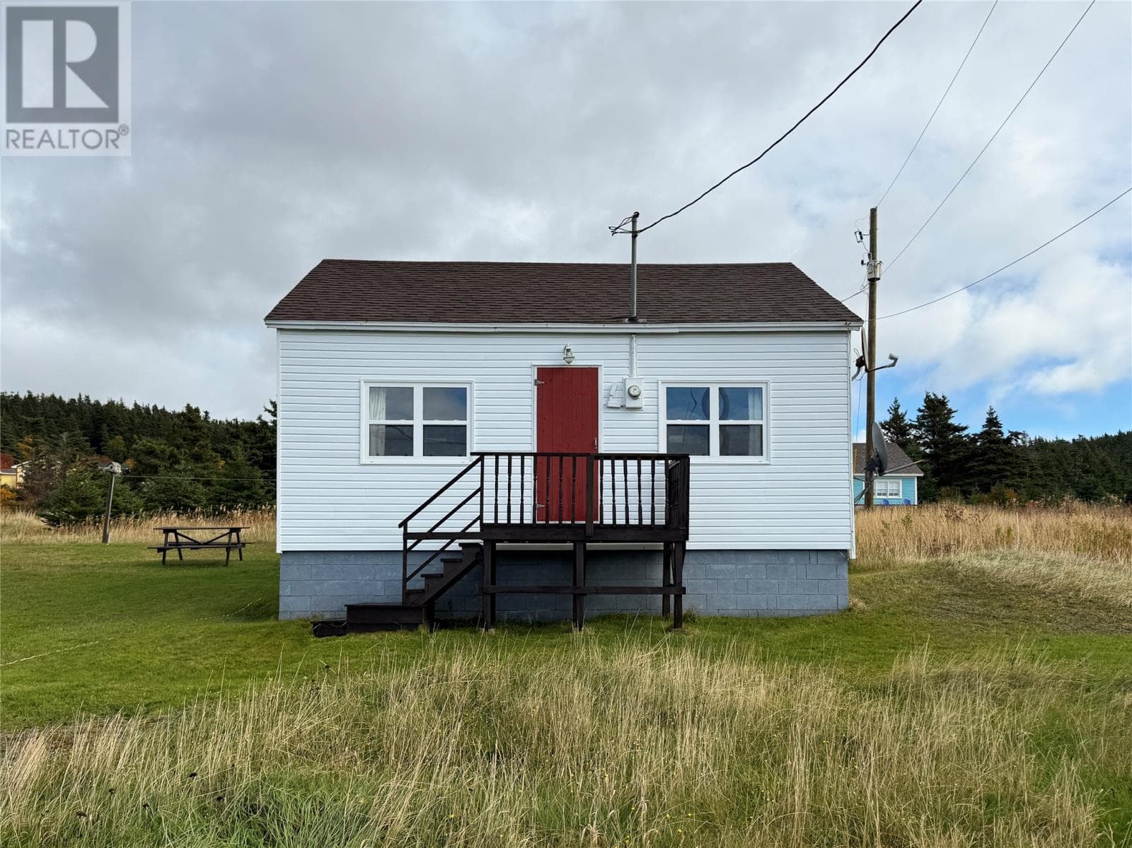 6 Berry Hill Road in
