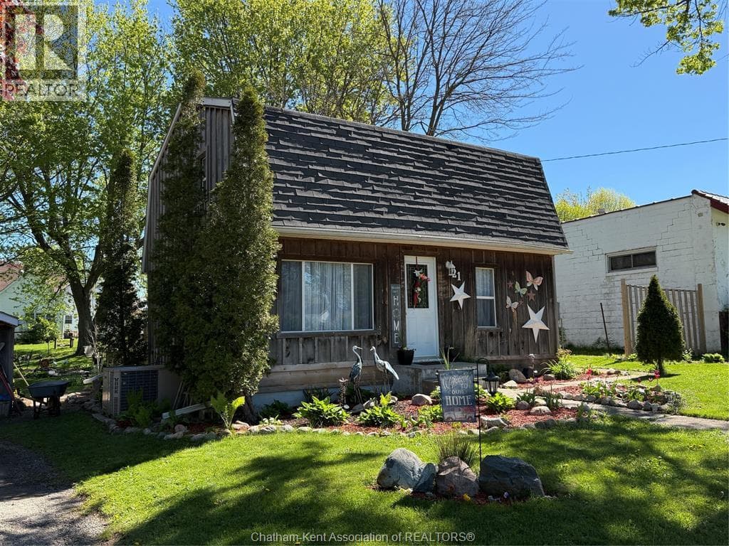 21 Albert AVENUE in