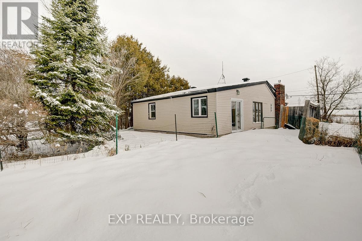 458 RIVER ROAD in RIVERSIDE SOUTH - LEITRIM