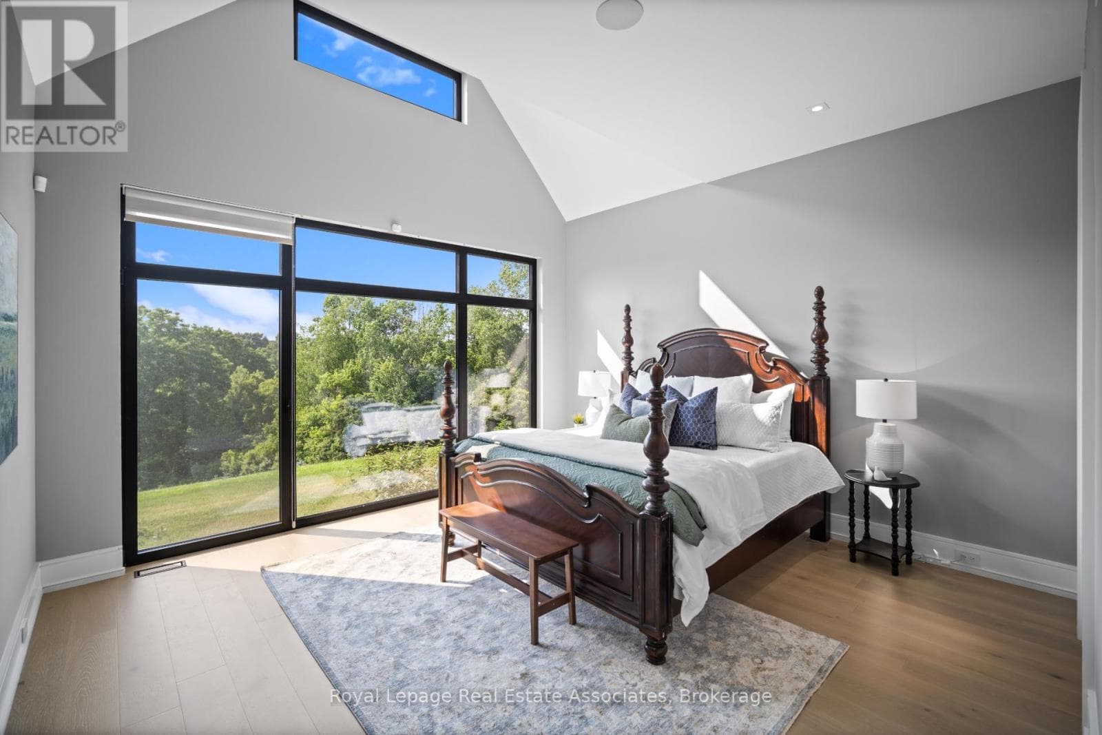 2 RIVER ROAD in
