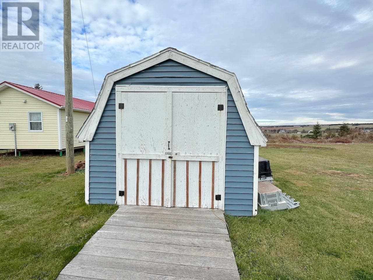 17 PAQUET AVENUE in