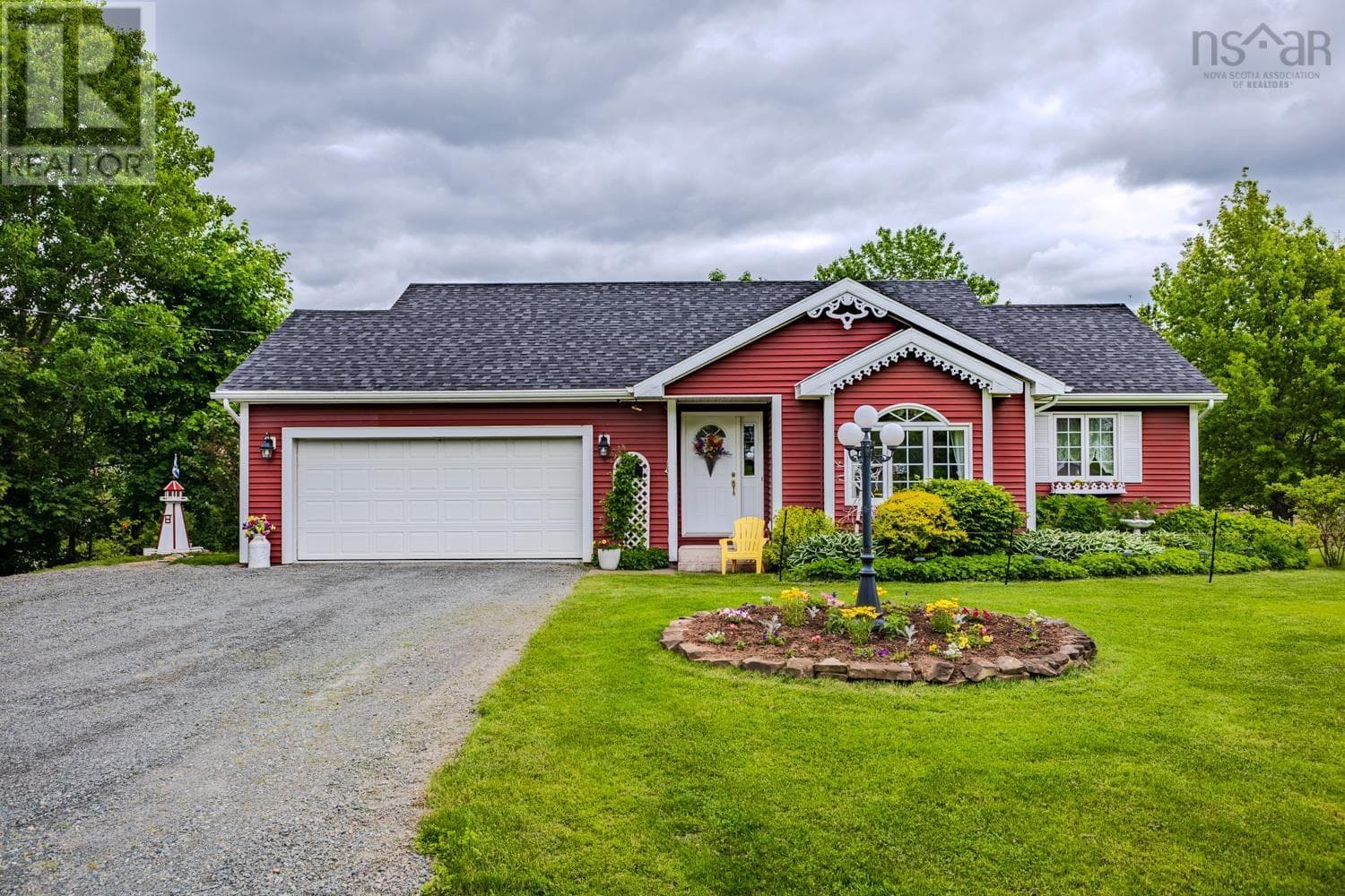 157 PARKWOOD SOUTH in