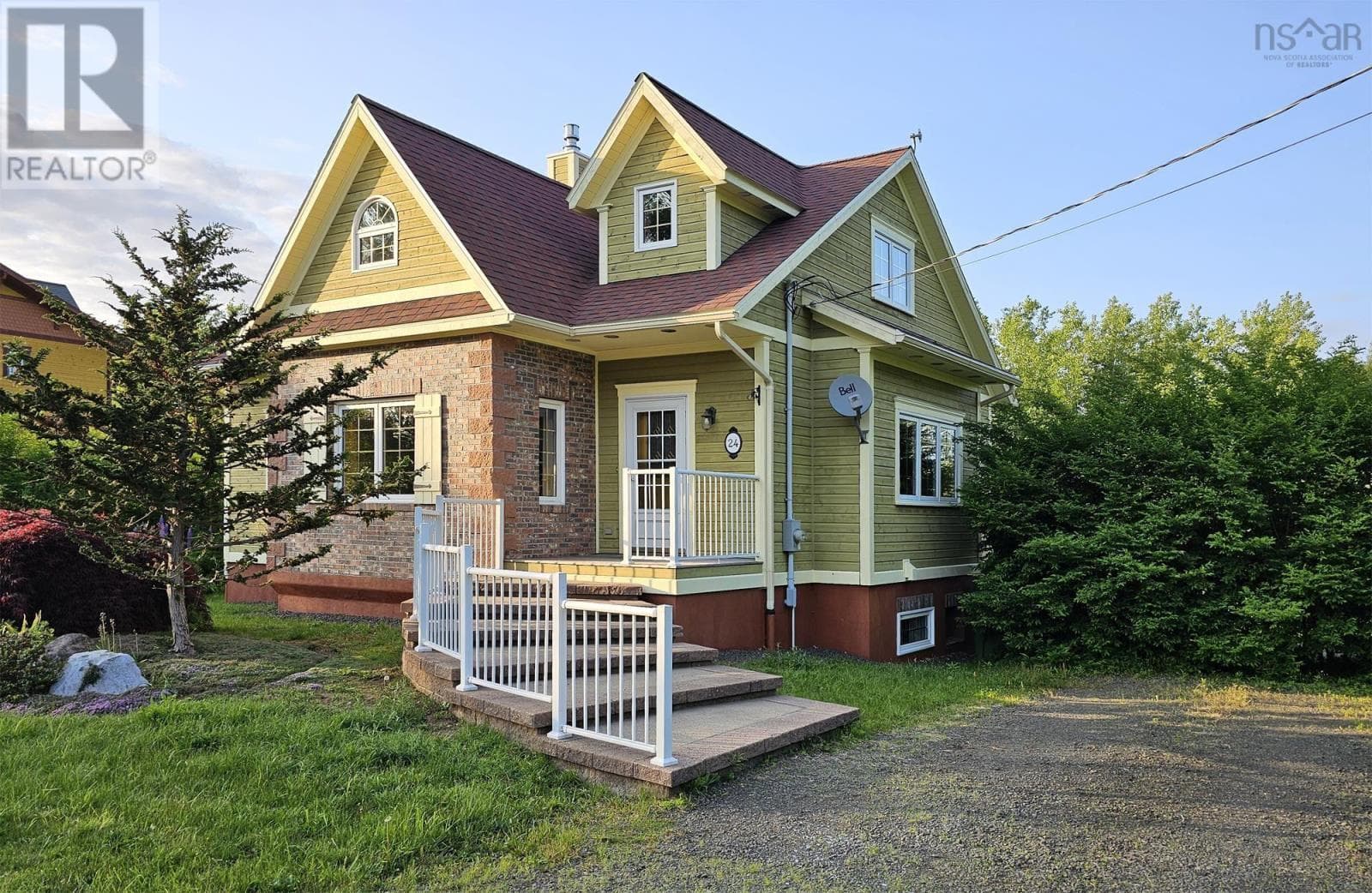 24 CHAPEL STREET in