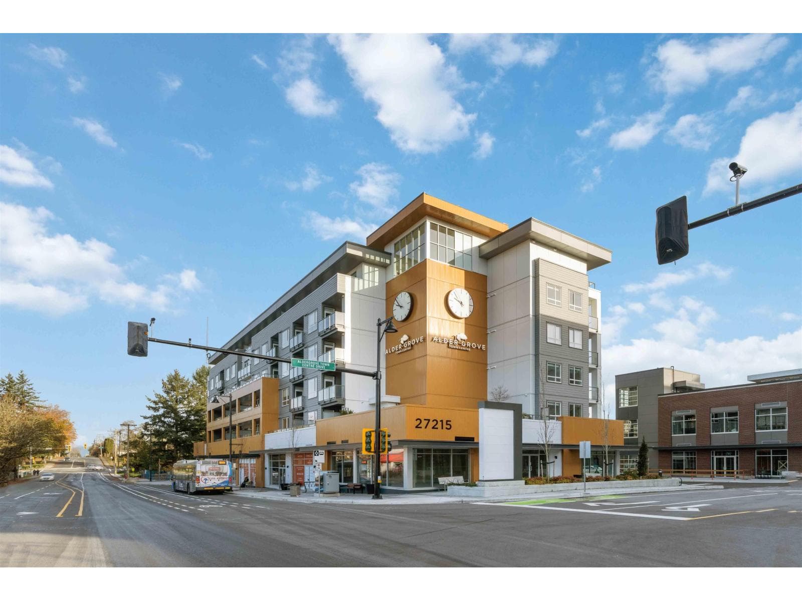 302 27215 ALDERGROVE TOWN CENTRE DRIVE in Aldergrove