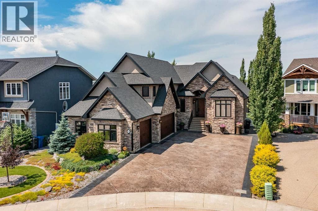 32 SAGEWOOD CLOSE in