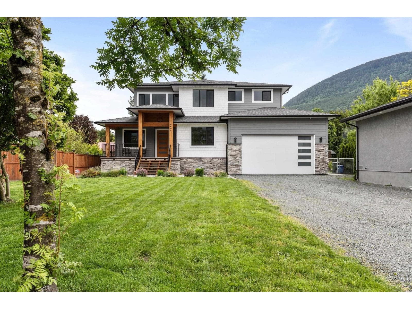4464 COMMUNITY STREET, Yarrow in Yarrow