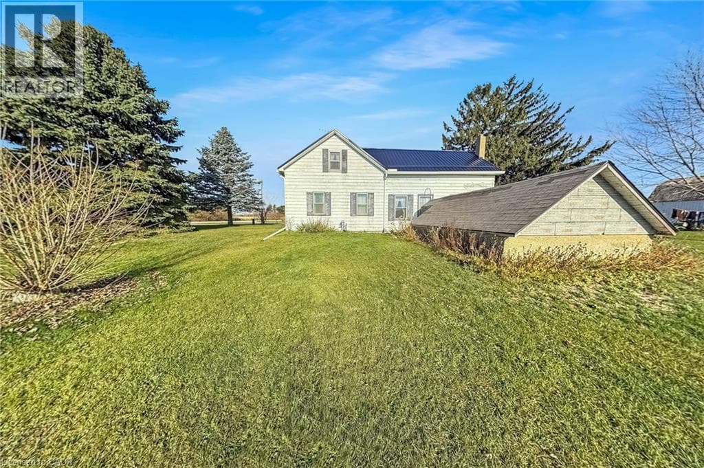 226 NORFOLK COUNTY 28 Road in