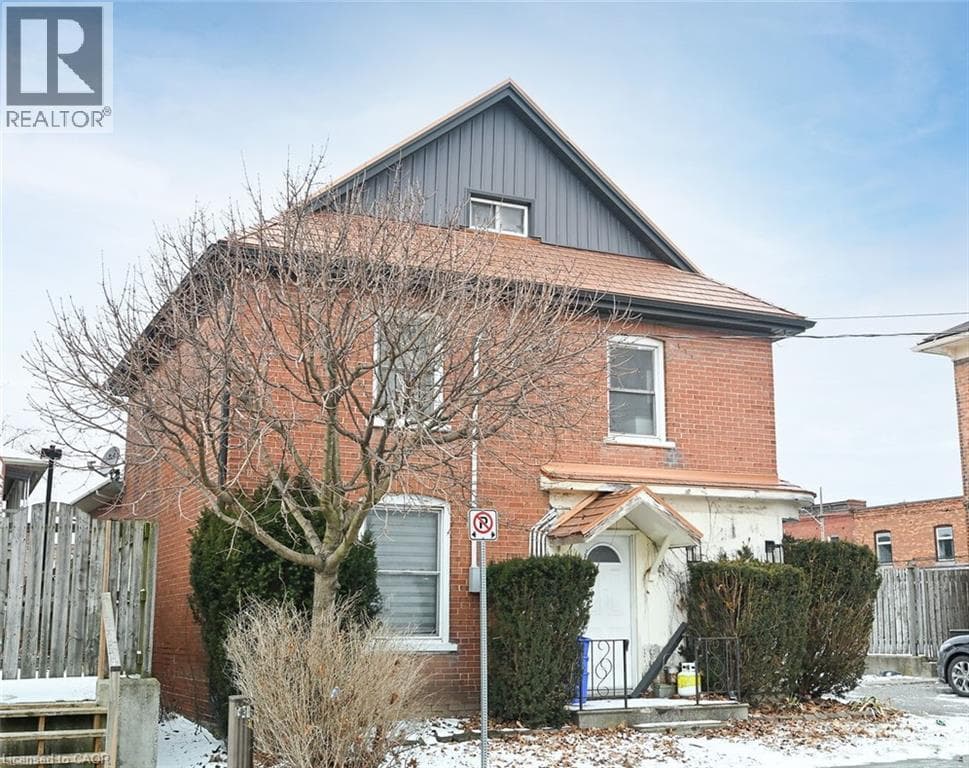 6 HOWARD STREET in