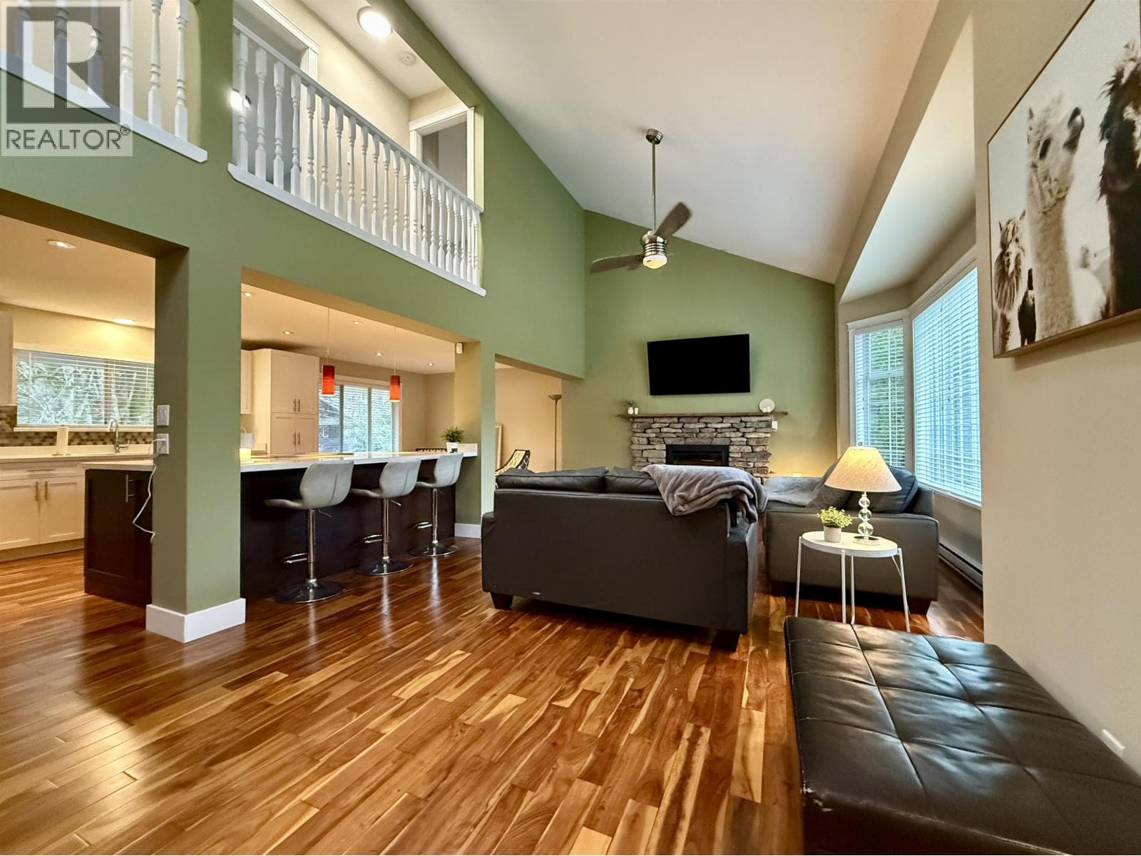 1510 MACDONALD PLAZA in