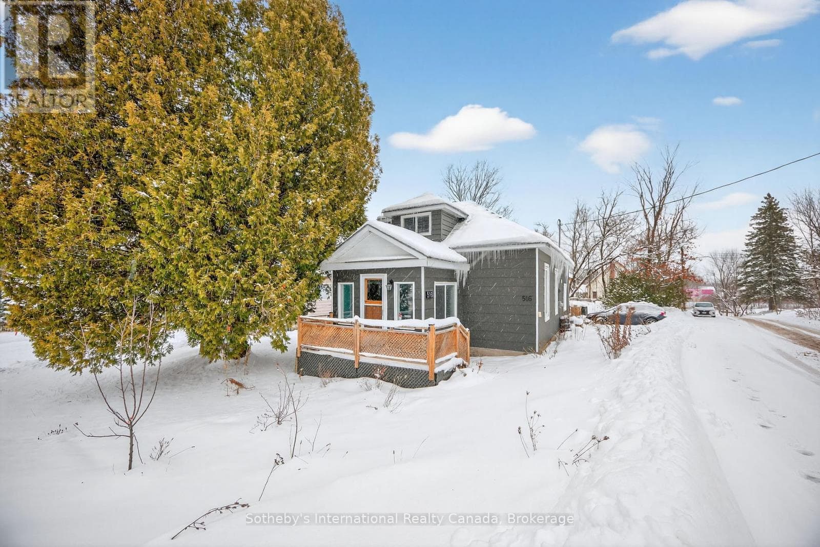 516 HIGH STREET in