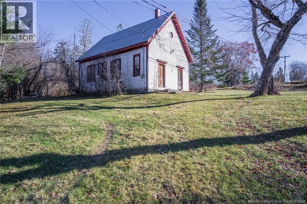 296 LEDGE ROAD in