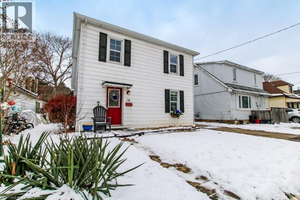 16 KING LANE in