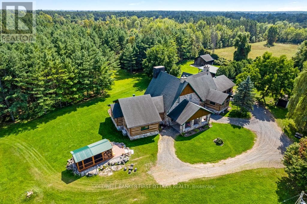 2499 BATHURST CONCESSION 2 ROAD in