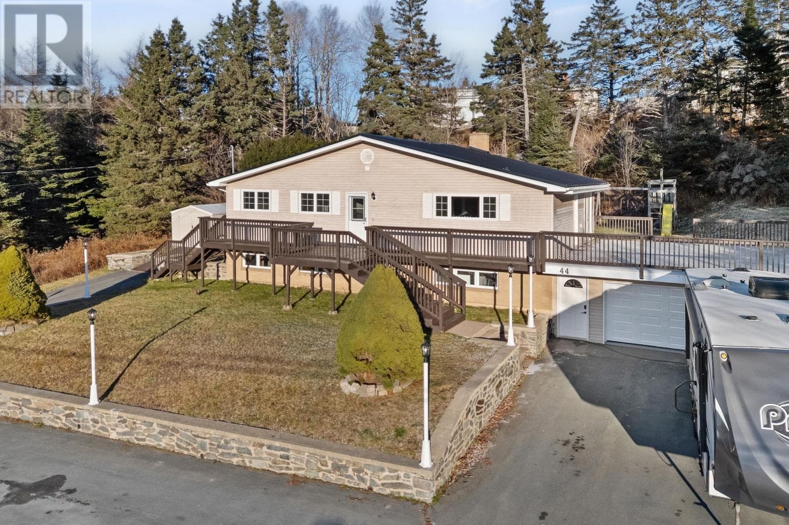 44 LAHEY DRIVE in LAWRENCETOWN