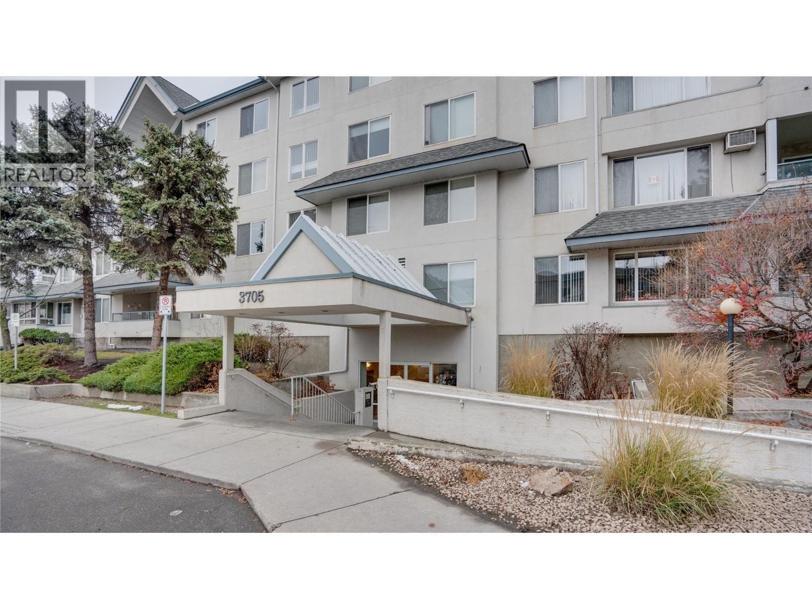 3705 30 Avenue Unit# 104 in