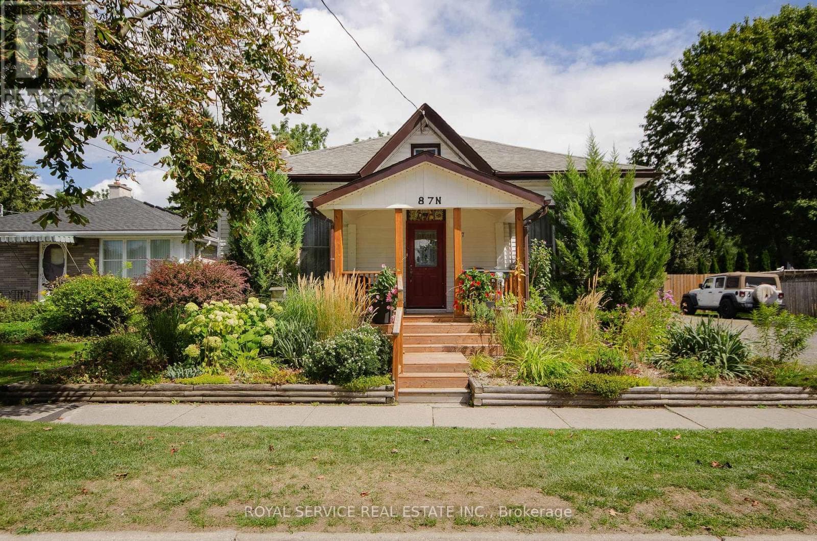87 HOPE STREET NORTH in